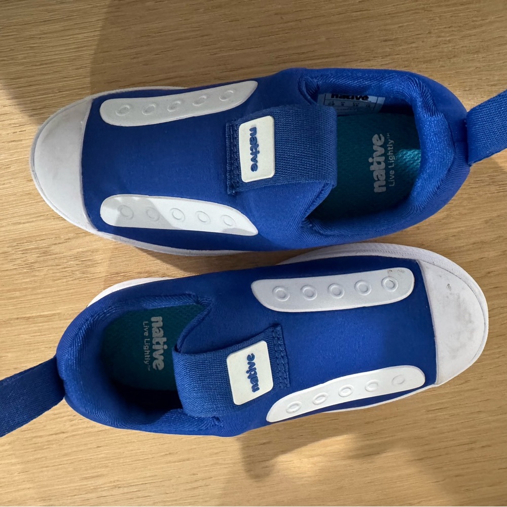 Native Toddler Blue and White Slip On Shoes